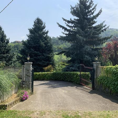 Bricco Nebbiolo Apartment Neviglie ภายนอก รูปภาพ